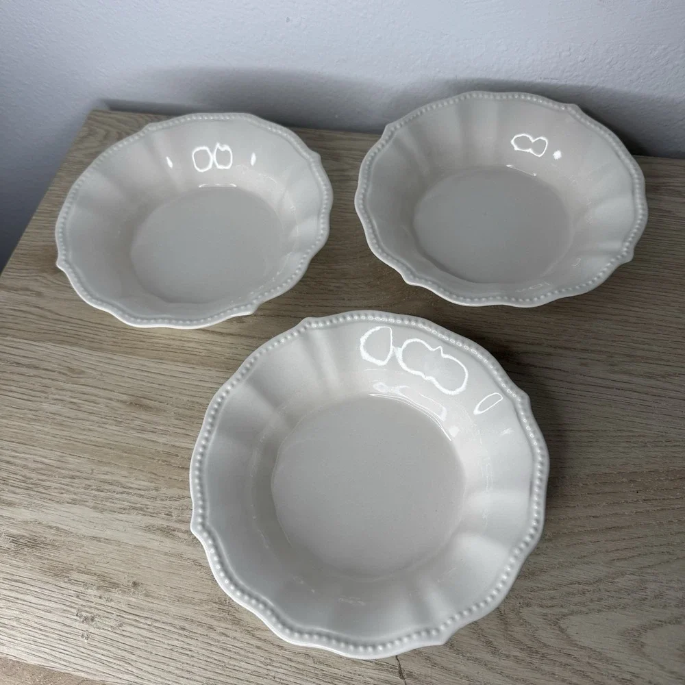 Pioneer Woman Paige Linen White Soup Pasta Bowls Set of 3‎ Beaded Scalloped